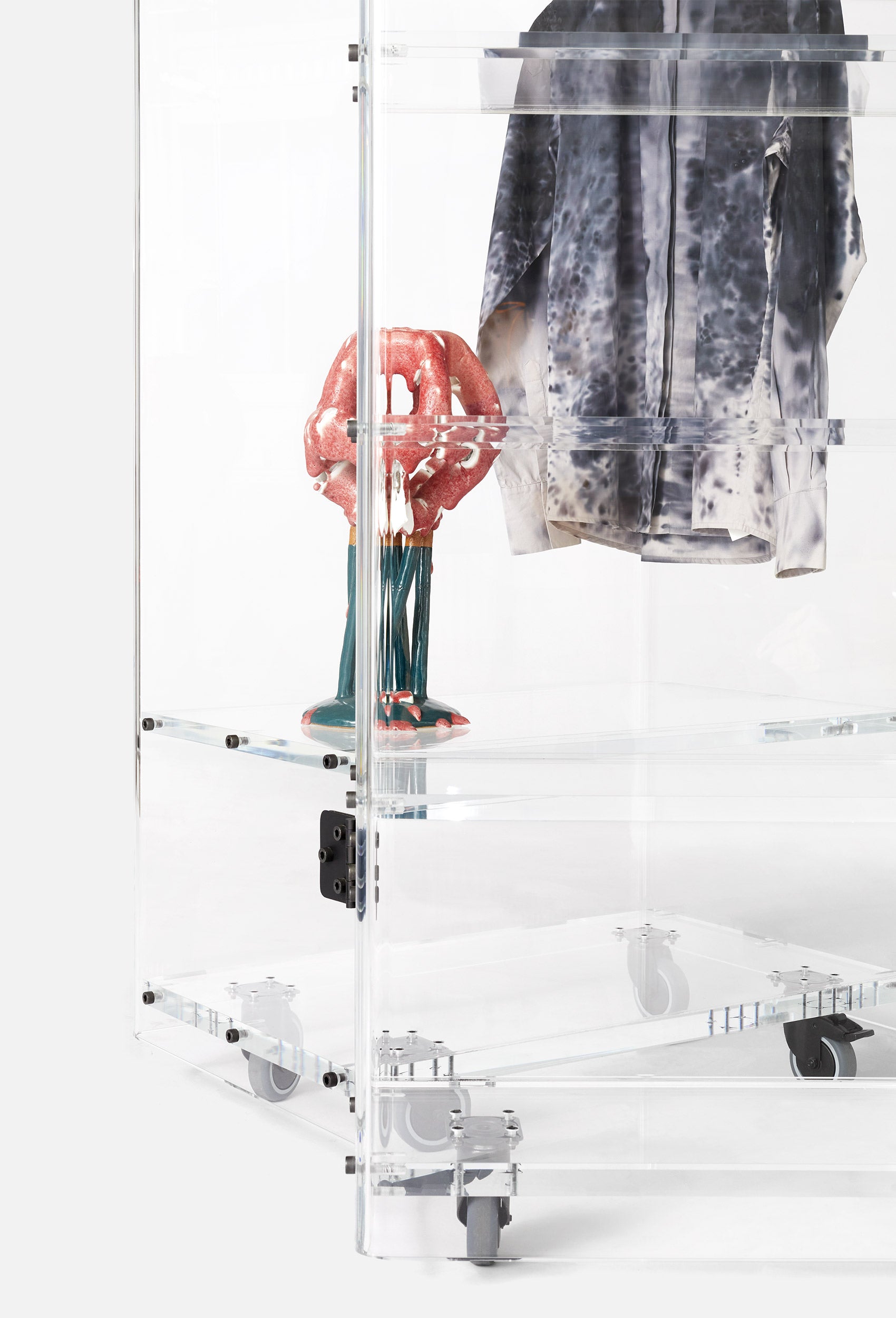 Roller Cabinet in acrylic
