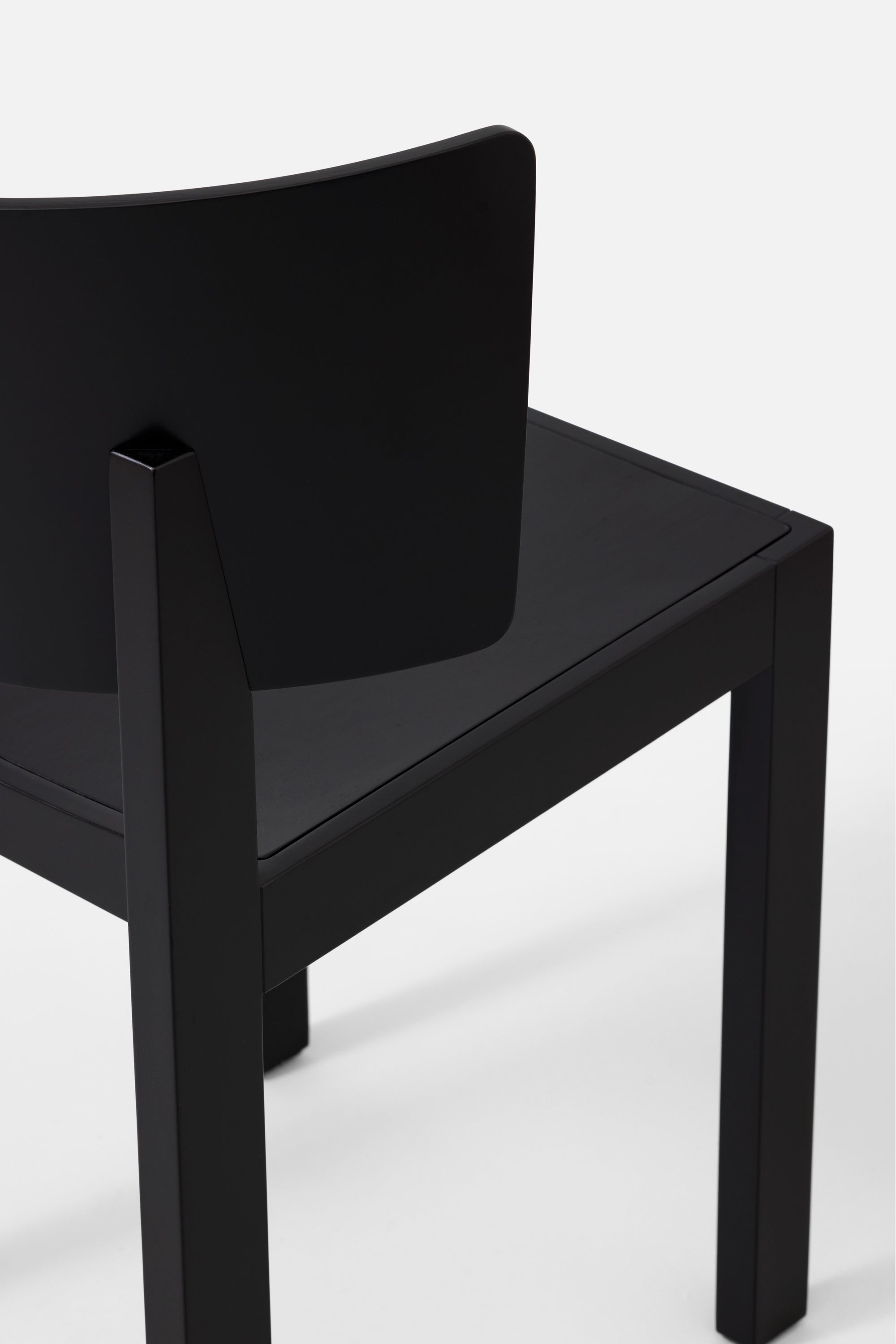 Dining Chair (coloured ash)